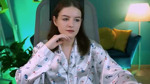 Snapshot of kelliebanshe chatting on 03/14/26, 04:18 kelliebanshe online show from 03/14/26, 04:18