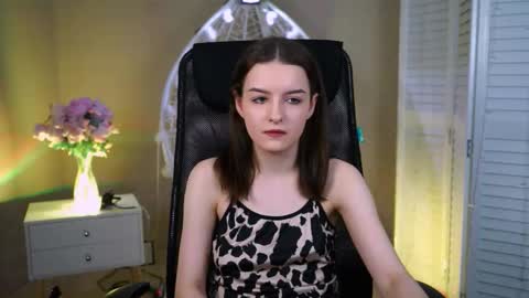 kelliebanshe online show from 03/19/26, 08:07