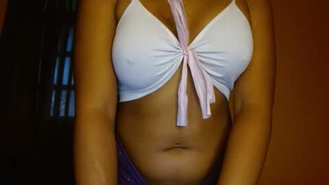 Kellie online show from 12/19/25, 10:17