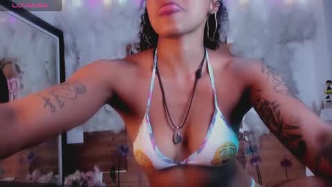 kelly__thomson online show from 02/06/25, 09:49