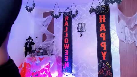 kelly__thomson online show from 10/26/25, 10:15