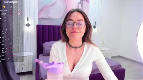 Kelly online show from 02/10/25, 05:14