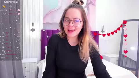 Kelly online show from 02/21/25, 06:07