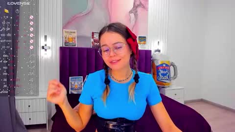 Kelly online show from 09/20/25, 12:11