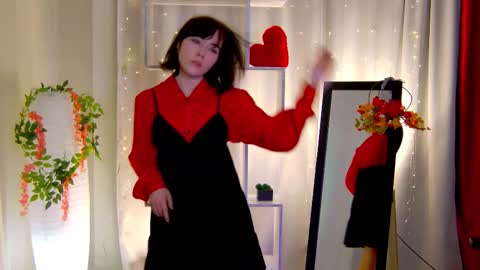 Kelly online show from 10/31/25, 09:43