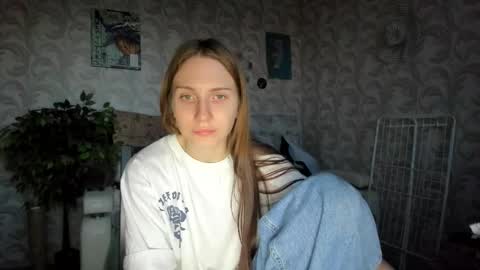 kelly_gerzikaaa online show from 10/25/25, 11:29