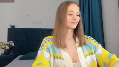 Snapshot of kelly_xo chatting on 12/09/24, 01:02 Kelly XO online show from 12/09/24, 01:02