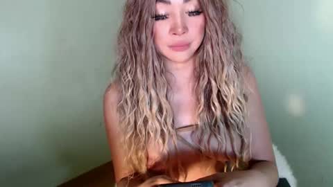 its me KELLY online show from 02/22/26, 06:57