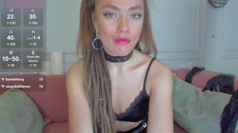 KellyFouler online show from 12/15/24, 01:43