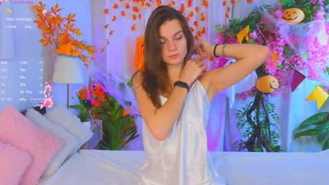 kellyjonsen online show from 11/06/25, 08:21