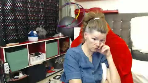 kelly online show from 02/05/25, 05:20