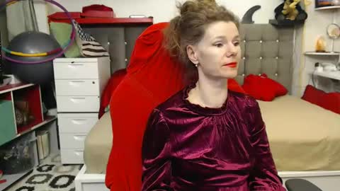 kelly online show from 03/02/25, 09:54