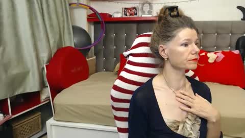 kelly online show from 11/05/25, 08:09