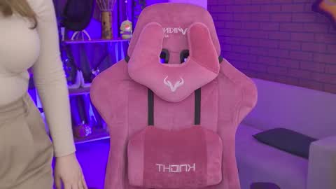 Snapshot of kellypoter chatting on 02/04/26, 11:38 kelly online show from 02/04/26, 11:38