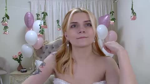 Kelly Stoneys online show from 02/14/25, 09:34