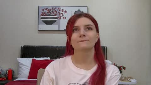 Kelly Stoneys online show from 09/28/25, 05:13