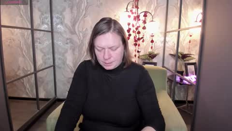 Snapshot of kellysuper chatting on 02/15/25, 01:27 Kelly online show from 02/15/25, 01:27