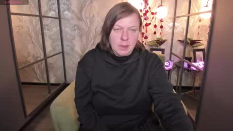 Snapshot of kellysuper chatting on 02/16/25, 01:27 Kelly online show from 02/16/25, 01:27