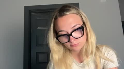 Kelsey Blu online show from 06/16/26, 11:29