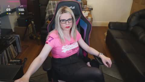 kelseycobalt online show from 10/17/25, 06:21