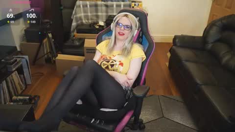 kelseycobalt online show from 10/18/25, 09:15