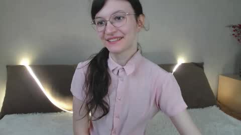 Kelsirabenold online show from 03/19/26, 05:22