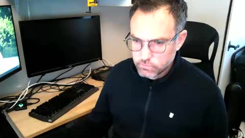 Snapshot of kelvin06133 chatting on 01/11/25, 02:36 kelvin06133 online show from 01/11/25, 02:36