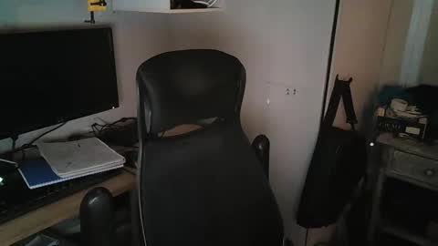 Snapshot of kelvin06133 chatting on 02/09/25, 06:26 kelvin06133 online show from 02/09/25, 06:26