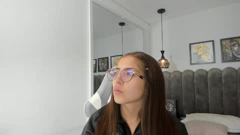 Snapshot of kely_morgan chatting on 05/17/26, 11:28 Kely online show from 05/17/26, 11:28