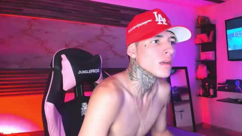 Snapshot of ken_and_bonnie chatting on 03/01/26, 12:29 ken_and_bonnie online show from 03/01/26, 12:29