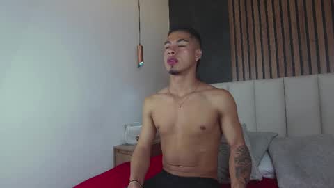   online show from 02/10/25, 01:57