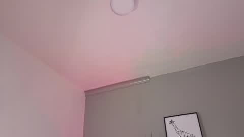   online show from 10/28/25, 11:47