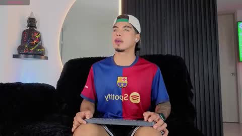   online show from 01/09/26, 08:21