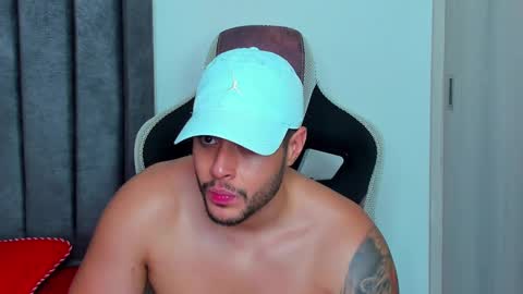 ken_mailik online show from 02/14/25, 02:39