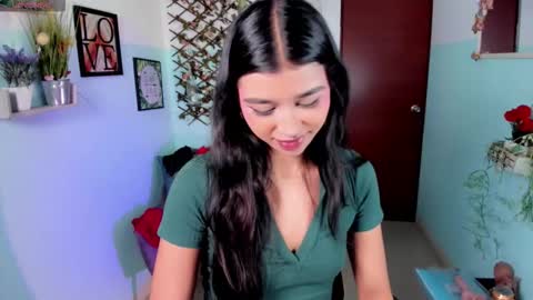 Carolina  online show from 09/27/25, 03:50