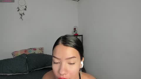 Snapshot of kendalgrey01 chatting on 01/14/25, 03:04 Kendal online show from 01/14/25, 03:04