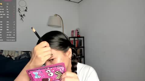 Snapshot of kendalgrey01 chatting on 02/15/25, 02:44 Kendal online show from 02/15/25, 02:44