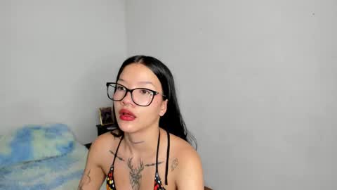 Snapshot of kendalgrey01 chatting on 11/07/25, 04:40 Kendal online show from 11/07/25, 04:40