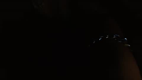 Snapshot of kendall_69x chatting on 10/21/25, 04:35 kendall_69x online show from 10/21/25, 04:35