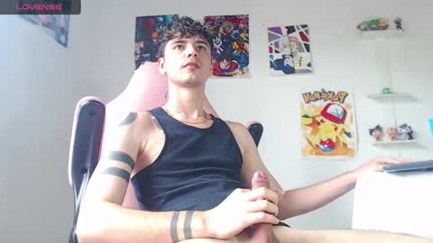 Snapshot of kendall_ros chatting on 01/27/25, 06:41 kendall ross online show from 01/27/25, 06:41