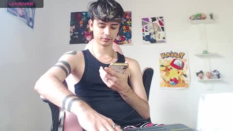 Snapshot of kendall_ros chatting on 02/02/25, 06:31 kendall ross online show from 02/02/25, 06:31