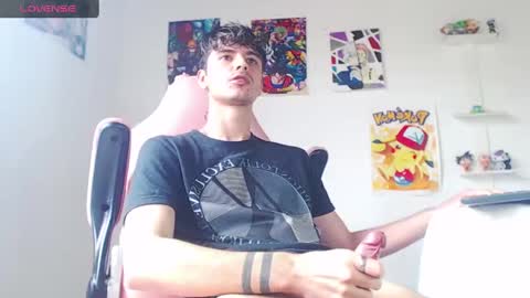 Snapshot of kendall_ros chatting on 02/04/25, 05:23 kendall ross online show from 02/04/25, 05:23