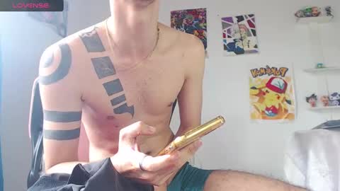 Snapshot of kendall_ros chatting on 02/05/25, 03:52 kendall ross online show from 02/05/25, 03:52