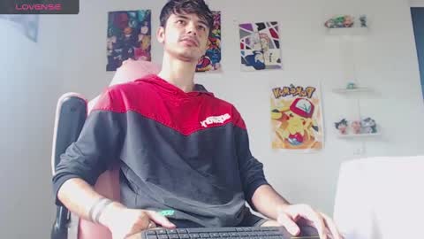 Snapshot of kendall_ros chatting on 02/11/25, 03:40 kendall ross online show from 02/11/25, 03:40