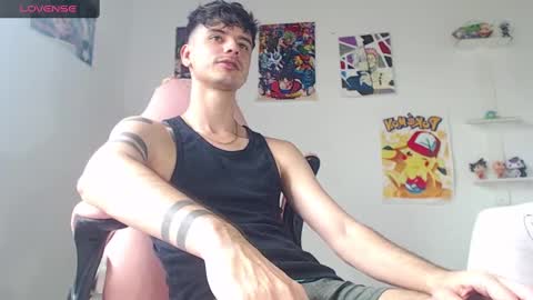 Snapshot of kendall_ros chatting on 02/15/25, 07:28 kendall ross online show from 02/15/25, 07:28