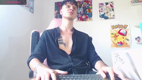 Snapshot of kendall_ros chatting on 02/16/25, 06:21 kendall ross online show from 02/16/25, 06:21