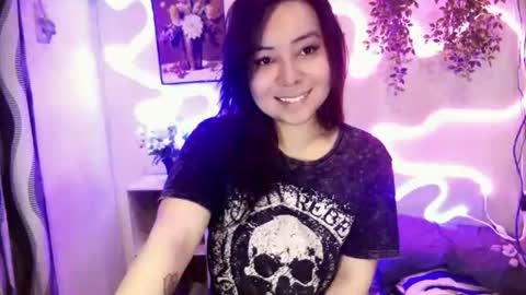 Snapshot of kendall_snow chatting on 06/29/26, 12:05 kendall_snow online show from 06/29/26, 12:05