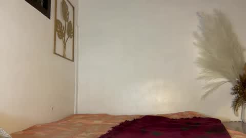 Snapshot of kendall_sue chatting on 10/08/25, 04:37 kendall_sue online show from 10/08/25, 04:37