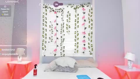 Kendal online show from 12/19/24, 03:52