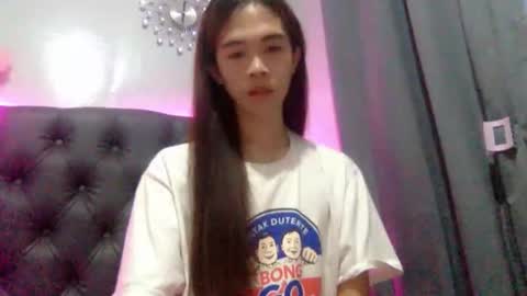 Kendall  online show from 04/16/26, 10:27